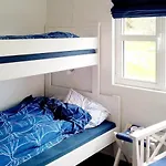 9 Person In *